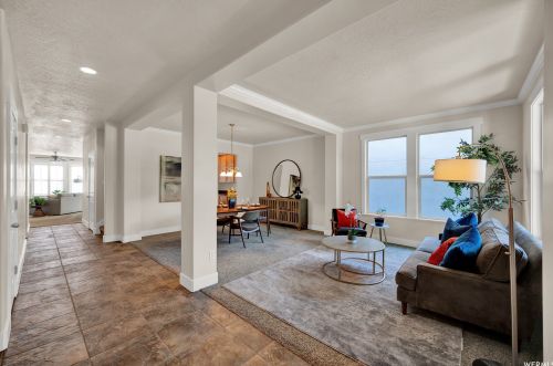 1958 Bluffside Cir, Sandy UT exterior