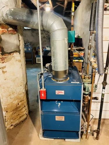 359 Carrington Ave, Woonsocket RI  02895-4622 exterior