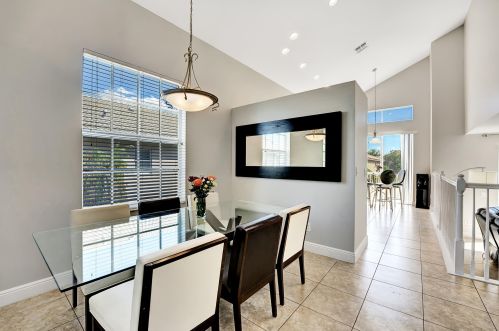 11753 Bennington Cir, Fort Pierce FL  34987-2717 exterior