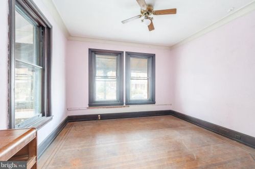 4510 Chester Ave, Philadelphia PA 19143-3706 exterior