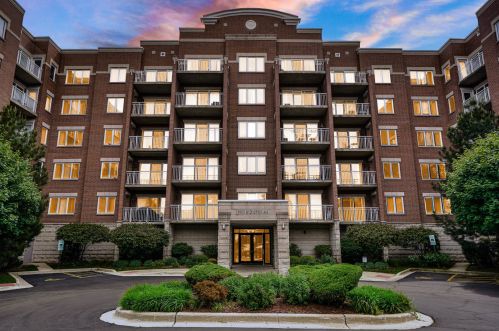 6560 Diversey Ave, Chicago IL  60707-2301 exterior