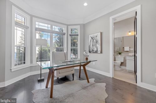 1864 Kirby Rd, Mc Lean VA 22101-5326 exterior