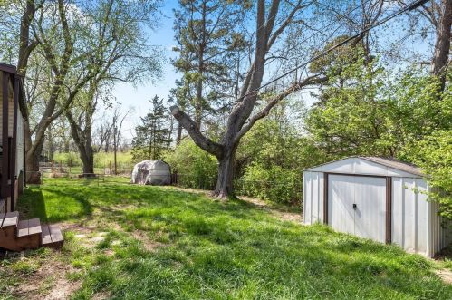 2625 Midland Rdg Dr, Saint Louis MO 63114-1232 exterior