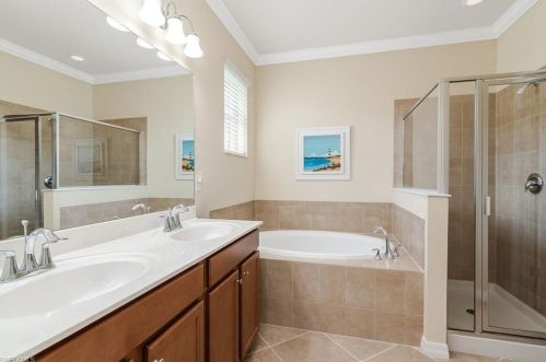 14833 Canton Ct, Naples FL 34114-8669 exterior