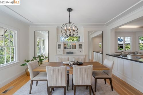 1243 Martin Luther King Jr Way, Berkeley CA 94709-1979 exterior