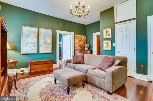 126 Fairfax St, Alexandria VA 22314-3331 exterior