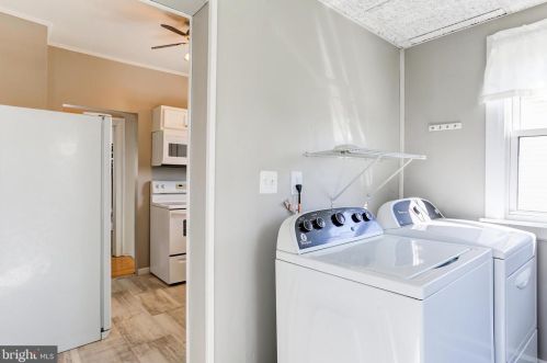 603 High St, Hummelstown PA 17036-1907 exterior