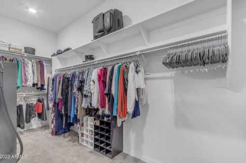 8513 22 Dr, Phoenix AZ 85041-7712 exterior