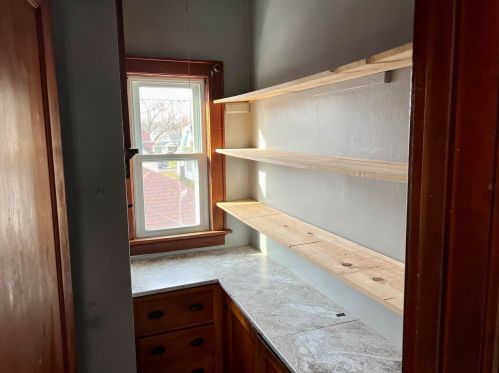 2867 37th St, Milwaukee WI  53215-3512 exterior