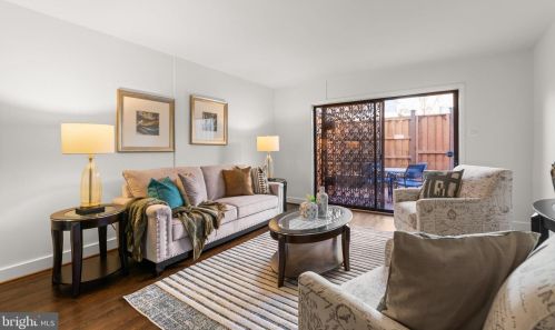 114 Duddington Pl, Washington DC  20003-2609 exterior