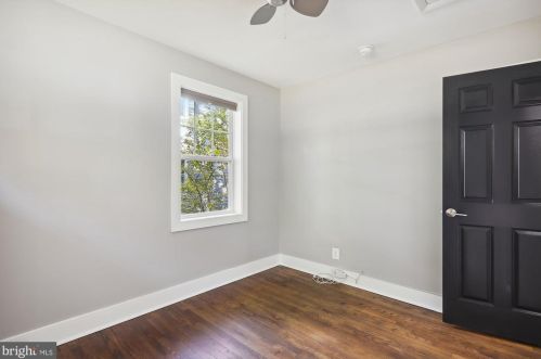 1314 Crawford Dr, Rockville MD 20851-1714 exterior