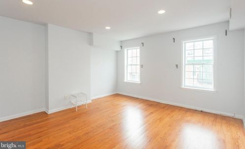 1709 Ellsworth St, Philadelphia PA 19146-3011 exterior