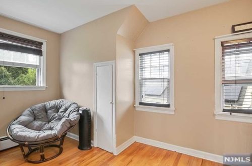 15 Colonial Ave, Paterson NJ 07502-1404 exterior