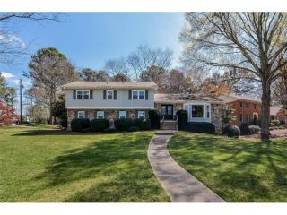 1265 Dunwoody Knoll Dr, Atlanta GA  30338-3218 exterior