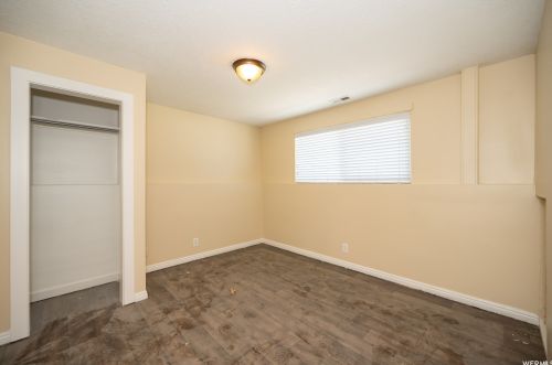 5012 Gaskill Way, Taylorsville UT 84081-6414 exterior