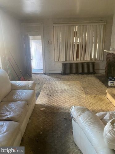 120 6 St, Darby PA 19023-2306 exterior