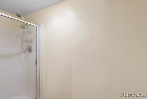 1730 Lisa Dr, Byron Township MI 49315-8006 exterior