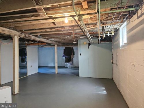 9216 Flower Ave, Silver Spring MD 20912-6641 exterior