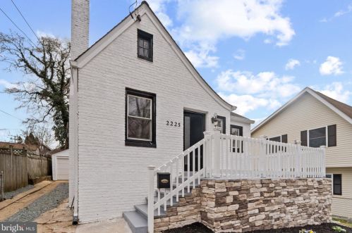 2225 Shepherd St, Washington DC  20018-3141 exterior
