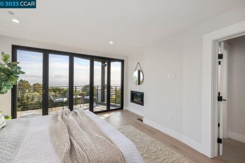 524 Cragmont Ave, Berkeley CA 94708-1207 exterior