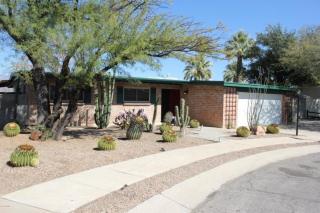 8917 Calle Bolivar, Tucson, AZ 85715-5604