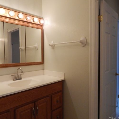 1118 Lee Ave, Fullerton CA 92833-4014 exterior