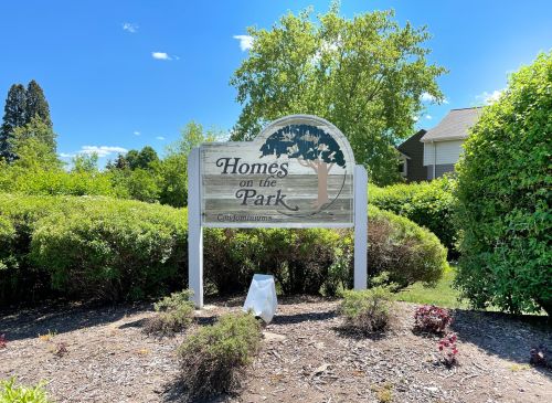 3801 College Ave, Milwaukee WI  53221-4540 exterior