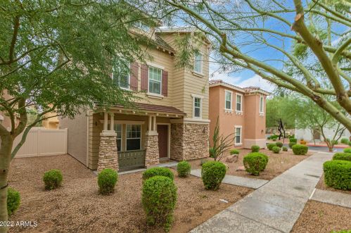 34815 30th Ave, Phoenix, AZ 85086-3236