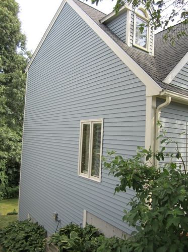 10 Cheyenne Rd, Worcester, MA 01606-2650