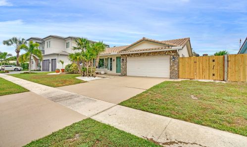 320 3 Ct, Boca Raton FL 33432-4032 exterior