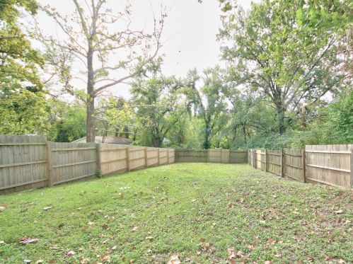 8016 Albin Ave, Saint Louis MO 63114-5303 exterior