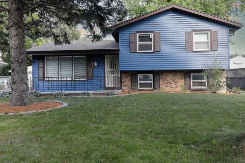 7046 58th St, Milwaukee, WI 53223-5205