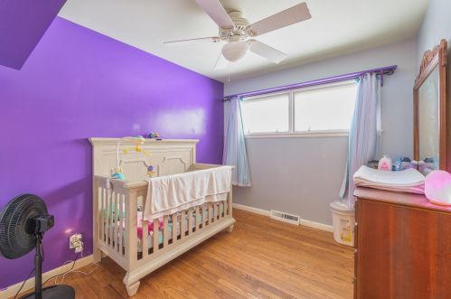 668 Melrose St, Plainwell MI 49080-2207 exterior