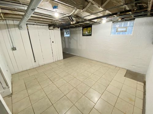 3009 12th St, Milwaukee WI 53215-3822 exterior