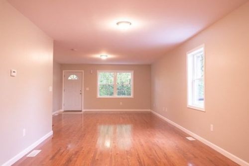 243 Water St, Springfield MA  01151-1125 exterior