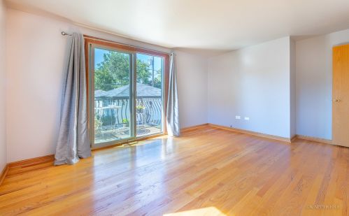 4826 Long Ave, Chicago IL 60641-3220 exterior