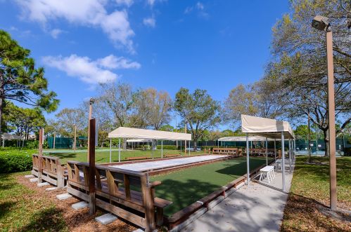 592 Cortina Ln, Fort Pierce FL 34986-1742 exterior