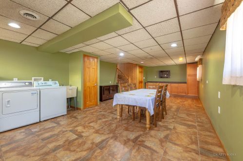 4826 Long Ave, Chicago IL 60641-3220 exterior