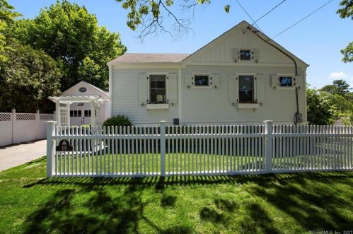 19 Cudlipp St, Norwalk, CT 06853-1213