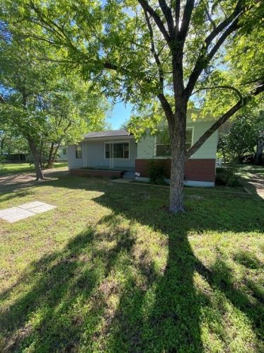 7007 Circle S Rd, Austin TX  78745-5719 exterior