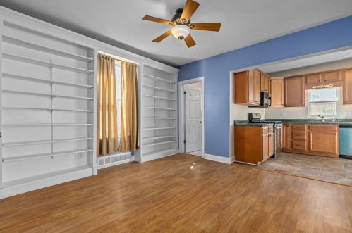 1014 Rdg Ave, Moon Twp PA 15108-2140 exterior