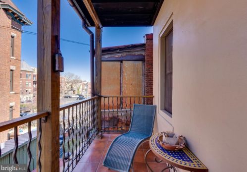 2728 13th St, Washington DC 20018-3901 exterior