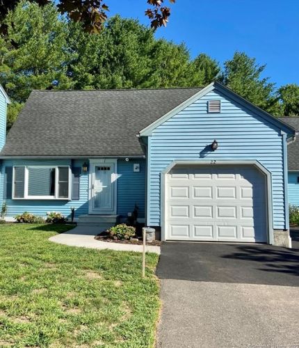 22 Bridle Path Ln, Manchester CT 06042-8303 exterior