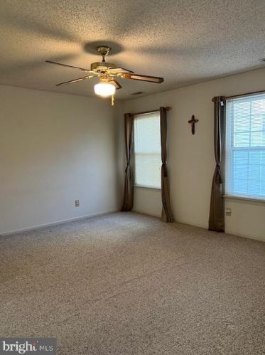 1314 Rustic Ct, Trenton NJ  08648-2500 exterior