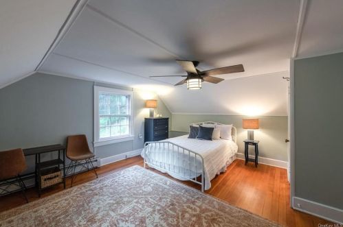 97-105 Kingwood Park, Poughkeepsie NY  12601-5448 exterior