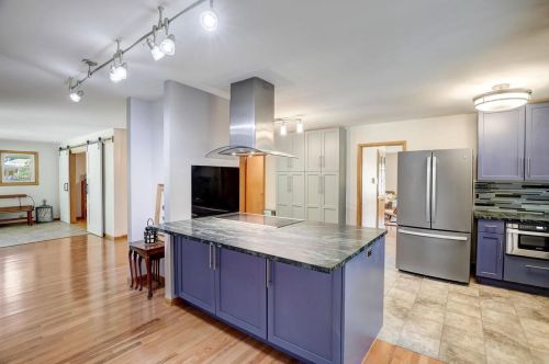 4510 Odana Rd, Madison WI  53711-1445 exterior