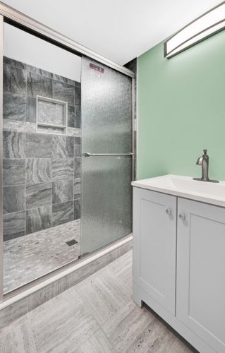 5717 Whipple St, Chicago IL  60629-2432 exterior