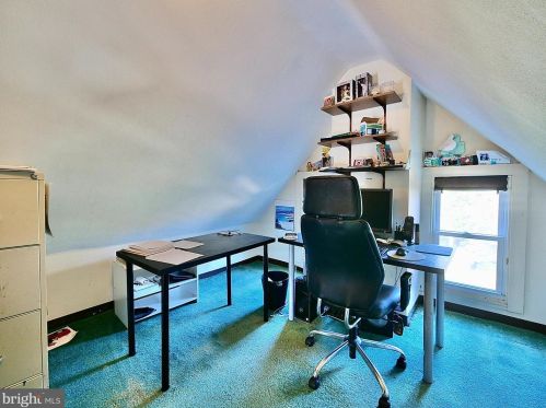 31 Glen Riddle Rd, Media PA 19063-5228 exterior