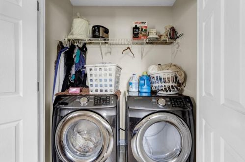 6979 Pole Crk Ct, Lithonia GA 30058 exterior