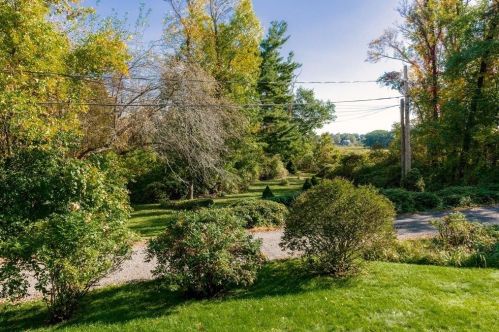 239 Argilla Rd, Ipswich MA 01938-2615 exterior